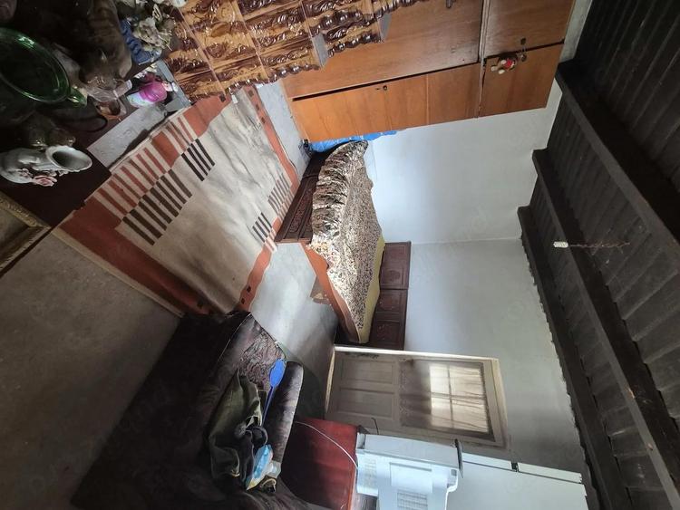 Refugiu la ?ara, aproape de Bucure?ti casa tradi?ionala cu teren 3.113 mp - 9