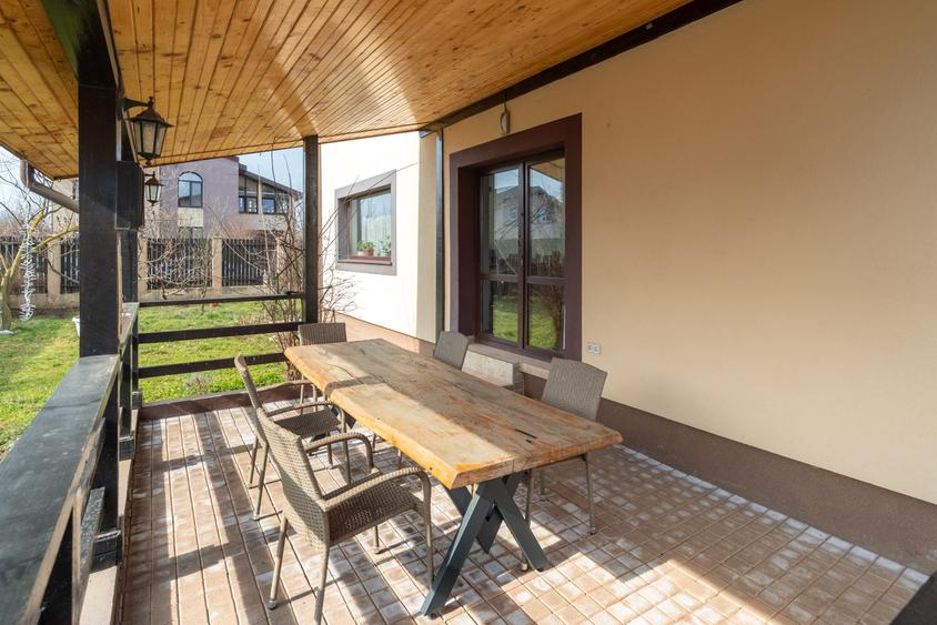 Vila de vanzare Branesti,,teren suplimentar, gata de mutare si acces rapid. - 5