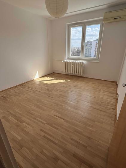 Drumul Taberei, 3 camere decomandat, etaj 6/8, renovat, vedere, sud - 1