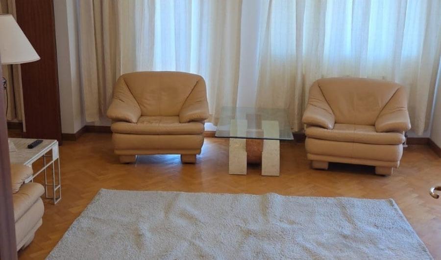 Apartament modern 3 camere, renovat, terasa, disponibil imediat - 1