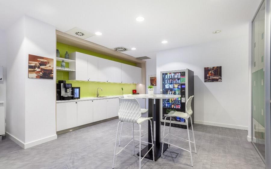 Spa?iu de birou privat pentru 5 persoane in Regus Floreasca Plaza - 4