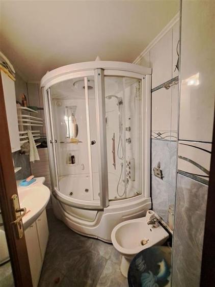 RECO Apartament cu 3 camere, decomandat, etaj1 in Balc - 7