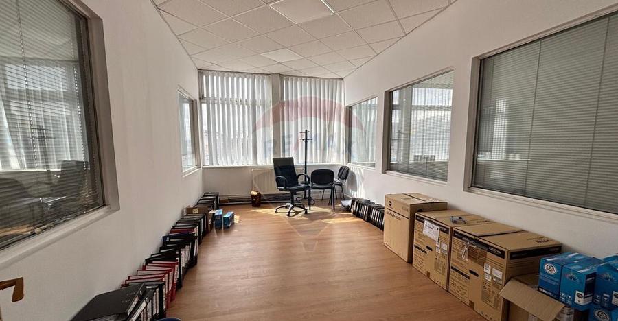 Spa?iu de birouri de 431mp in zona Kaufland Medias - 6