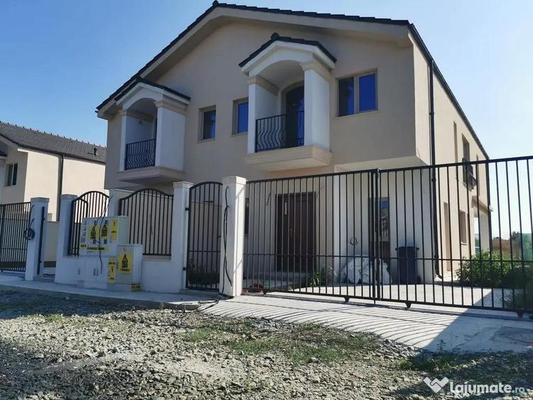 Casa de vanzare Duplex zona Carrfour - 9