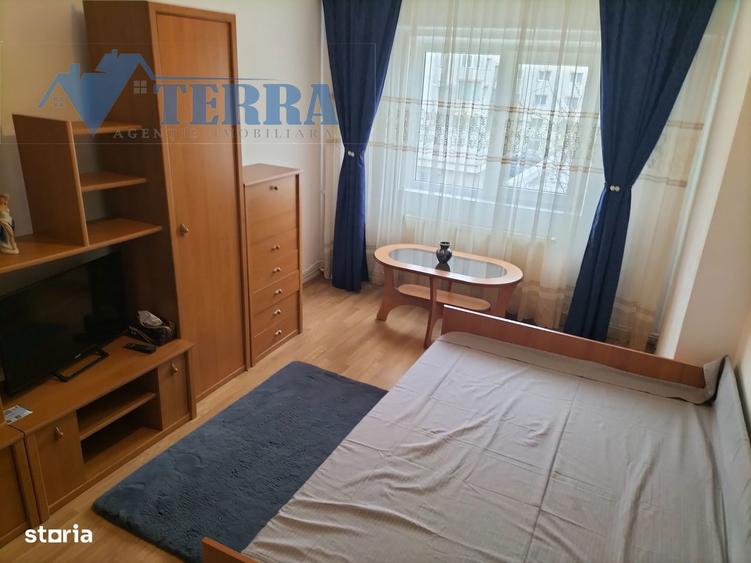 Garsoniera Robea - Etaj 2 - Centrala proprie - Fara comision - 5