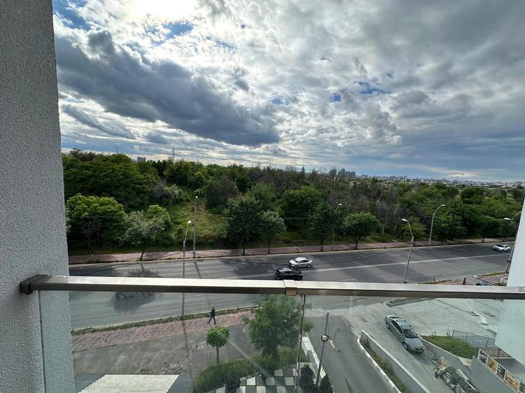 2 Camere, Mutare Imediata, Vedere panoramica, parcare Inclusa - 1