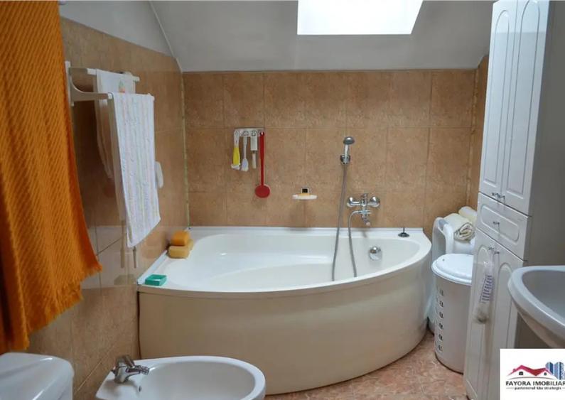 Casa si Spatiu Comercial de Zona Semicentrala - 5