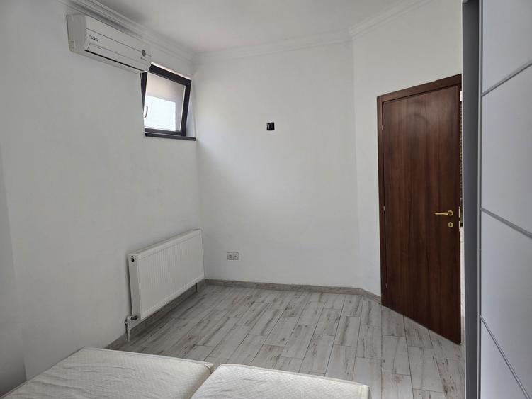 De vanzare apartament 2 camere - 4