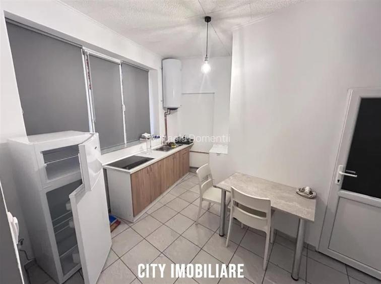 Apartament 1 camera, S- 60 mp,  Central.