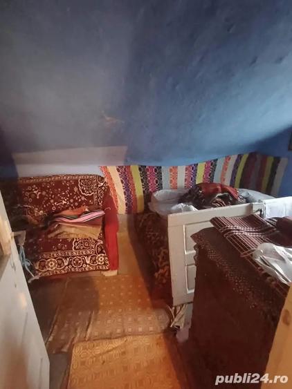 De vanzare casa batraneasca locuibila, suprafata Teren 3751 mp, 29.500 euro - 4