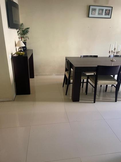 Locuință elegantă cu curte amenajată – parter + etaj, în spatele Pieței Delfinul - 25