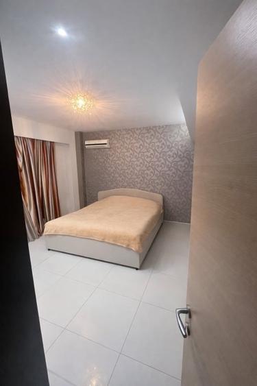 PROPRIETAR, apartament 3 camere mobilat, zona semicentrală, 5 minute de metrou - 6