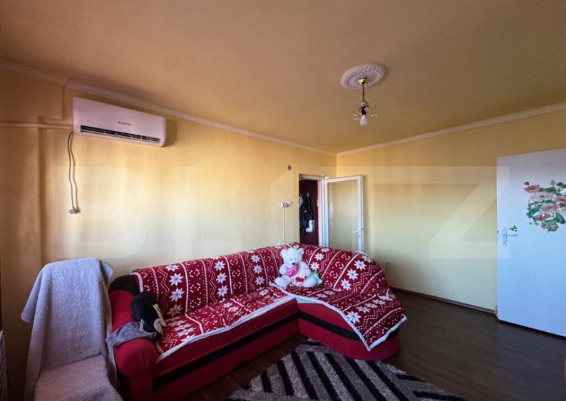 Apartament cu 2 camere, semidecomandat, zona ultracentrala i - 1