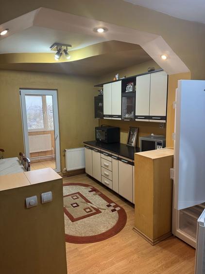 De inchiriat ap 2 camere 1 decembrie - 2