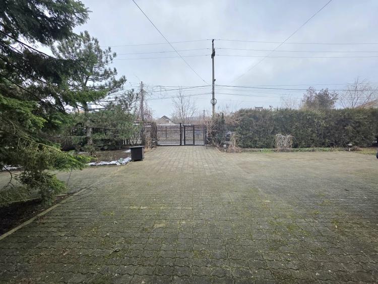 Vila deosebita de vanzare in Otopeni langa ''Ana Aslan'' - arhitectura germana - 66