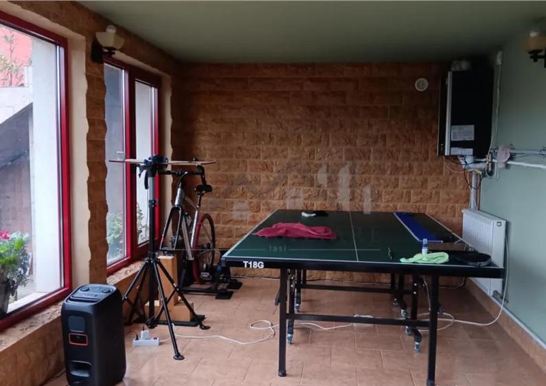 Ocazie! Barnova str Principala Vila P 1 M 225mp Teren 600mp - 8