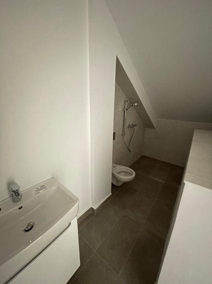 Apartament 3 camere duplex, etaj 3 si 4, bloc mic, nou, semimobilat, zona Radio - 13