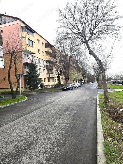 Aprtament cu 3 camere decomandate | Micro 17 | Strada Brasovului - 15