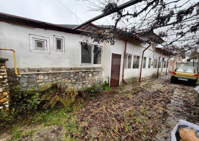 Casa cu toate utilitatile, 90 mp, zona Micro 4 - 7