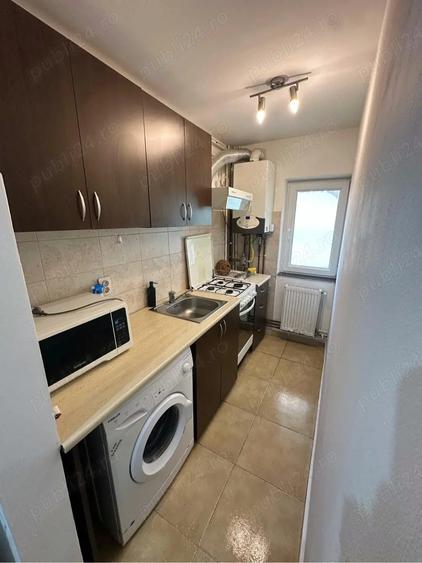 Proprietar inchiriez apartament o camera, zona Lipovei - 4