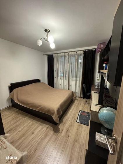 Vind apartament 2 camere,semidecomandat,et.1 din 4,renovat complet - 8