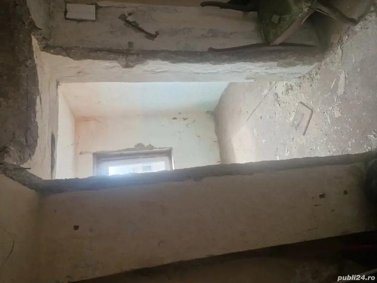 vand apartament et 4 - 4