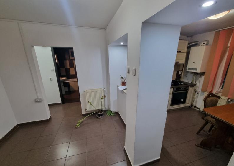 Apartament 2 camere decomandate/bloc din 1986/renovat/centra - 4