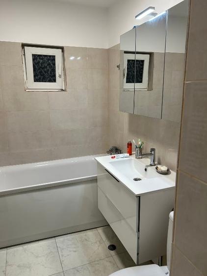 2 Camere, proaspăt  renovat, centrala gaz, bloc 1985, Piața Gorjului - 3