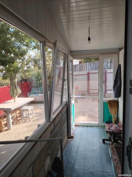 Vand casa la tara - 6