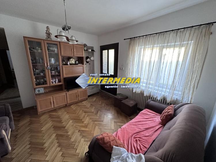 Casa de vanzare Centru renovata teren 320 mp - 1