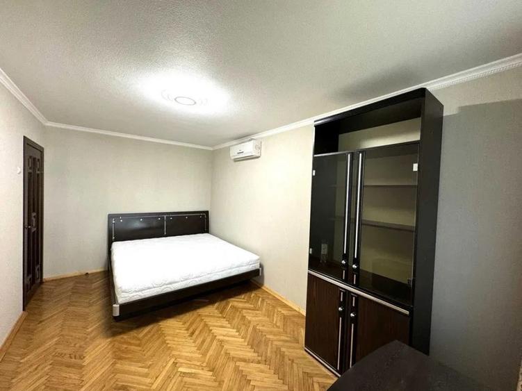Apartament cu 2 camere decomandat în Cantemir