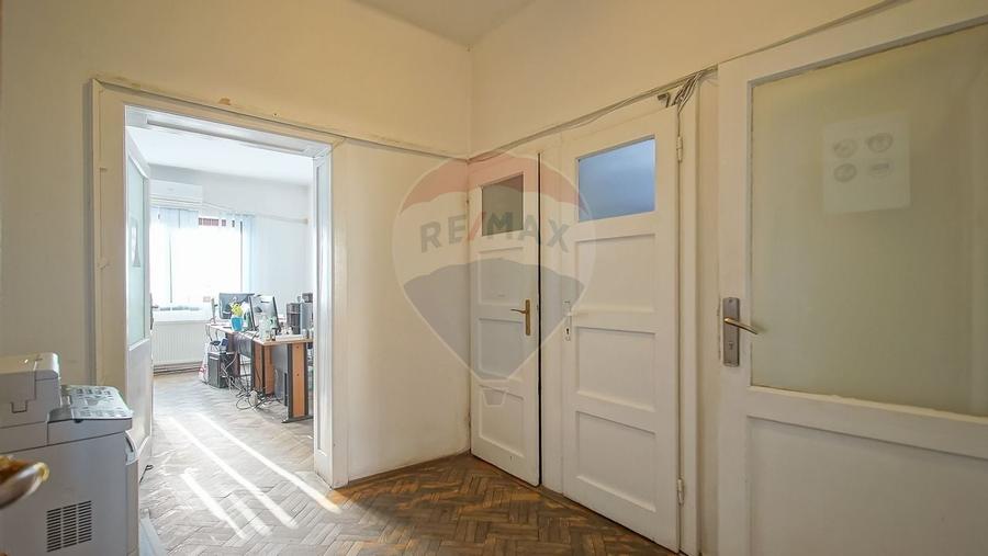 Vilă - DE INCHIRIAT - pentru diverse businessuri - 3