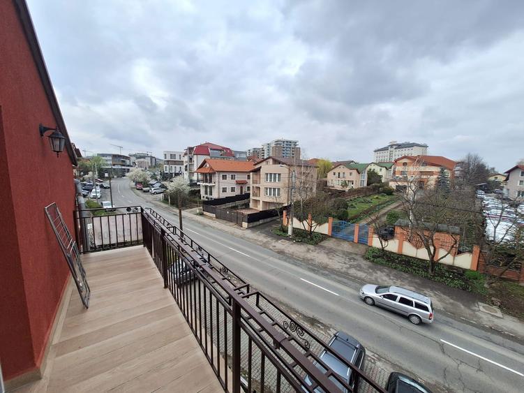 Inchiriez apartament 2 camere decom. - 1