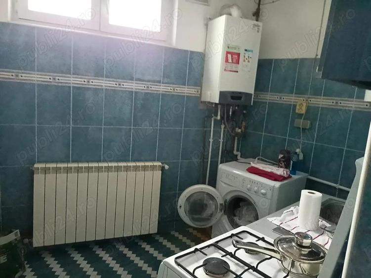 Casa 5 camere,IcIl , 27 7 (deschidere) , pe colt, 3 intrari , gaze,ideal familie firma ,pod 100mp - 3