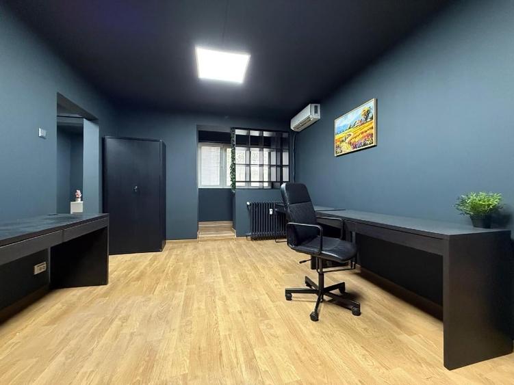 Spatiu comercial pretabil Birou - 1