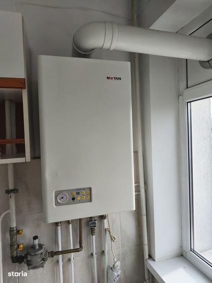 Octav Onicescu langa Parcul Mihai Eminescu piata Viilor Biserica Roset - 4