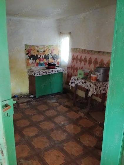 Casa batraneasca de vanzare - 7