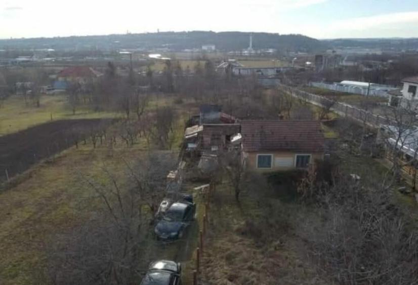 Teren / Casa Batraneasca Zona Burdujeni - 2