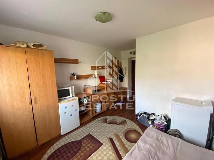 Garsoniera, bloc de apartamente anvelopat, investitie, zo... - 4