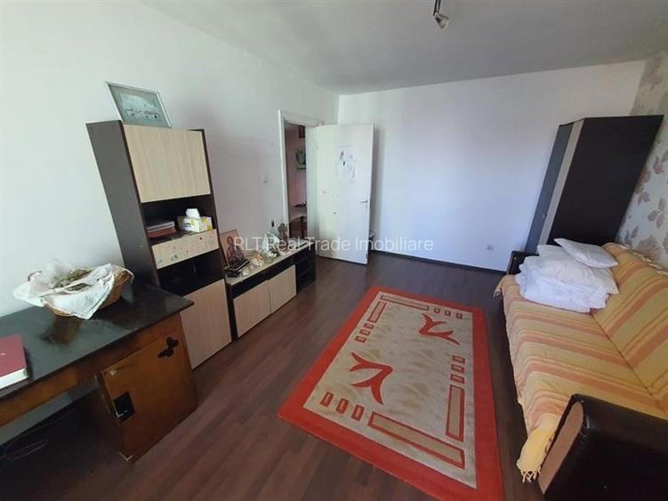Apartament 4 camere decomandat Noua ,Brasov