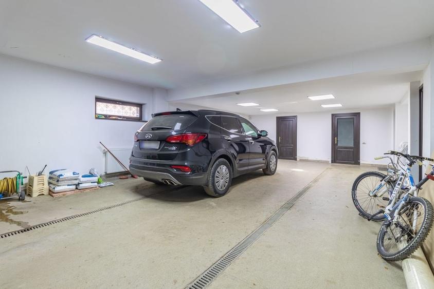 Vila cu piscina si garaj - 6 dormitoare - Pantelimon - 25