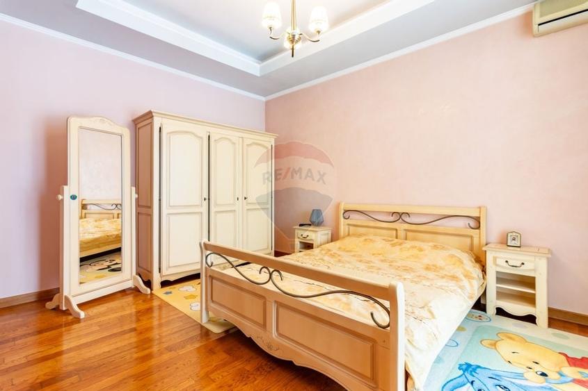 Vilă cu 11 camere de vânzare Zagazului/Herastrau - 25