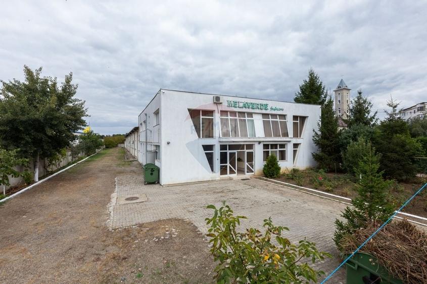 Cladire Administrativa si Hala Multifunctionala de Inchiriat - Bacau - 1