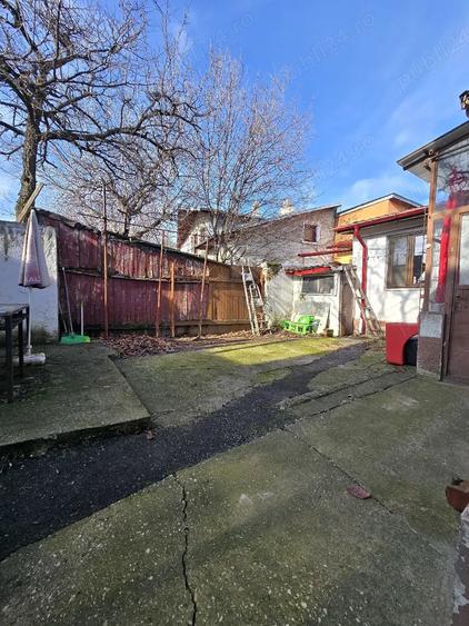 casa 4 camere Giurgiului curte proprie acte la zi - 3