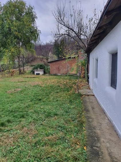Teren si casa de vacanta ecologica in Stancesti - 7