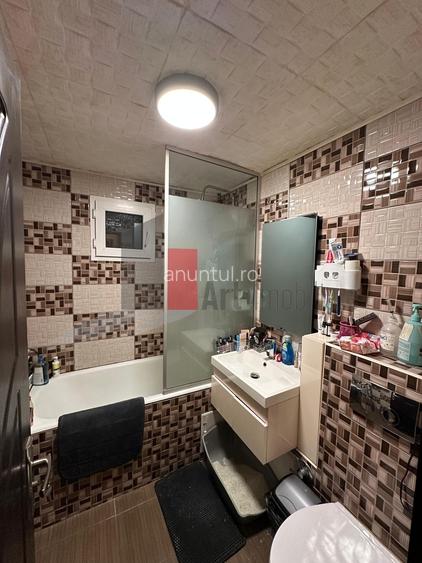 Intre Antiaeriana si Calea Rahovei. 3 camere, parter, complet utilat, gata de mutat Intre Antiaeriana si Calea Rahovei. 3 camere, parter, complet utilat, gata de mutat