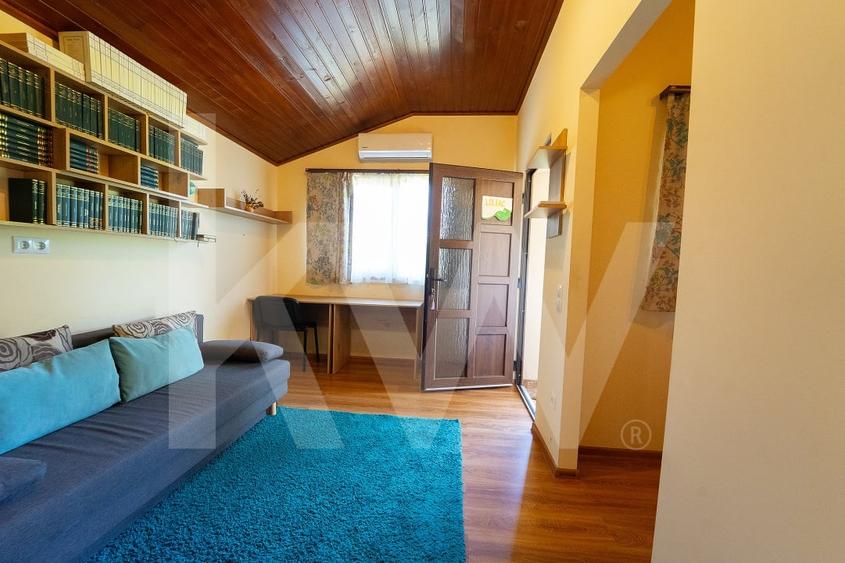 4 Casute de vacanta cu teren de 2000 mp liberi Cisnadioara - 2