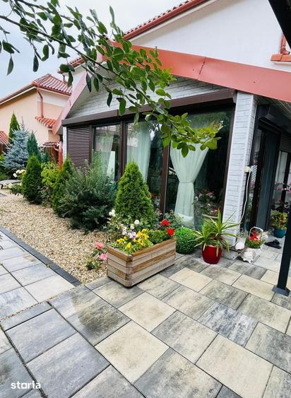 Casă cu 3 camere decomandat cu Teren 640 Mp în Lazaret