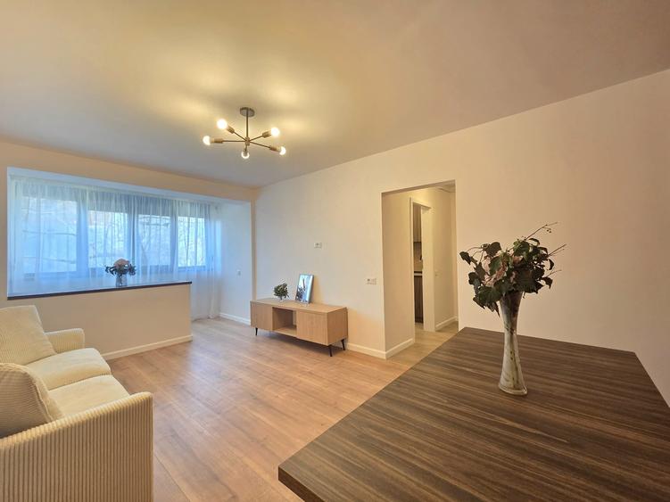 Apartament renovat mobilat GATA DE MUTAT etajul 1 - 1