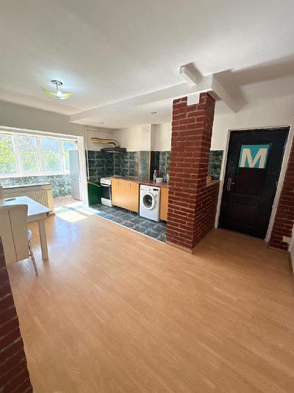 Proprietar apartament 2 camere decomandat, etaj 2, langa Shopping City Timi?oara | Mutare imediata - 6